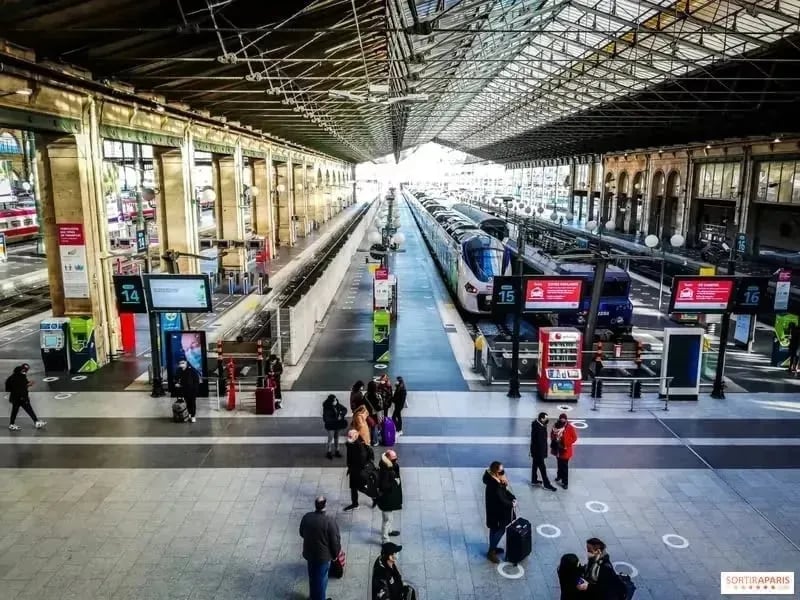 Paris train stations